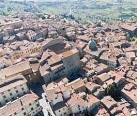 Tagestour: Cortona und Arezzo        