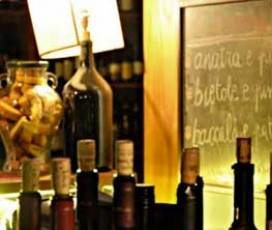 Degustação de Vinhos e Queijos em Roma