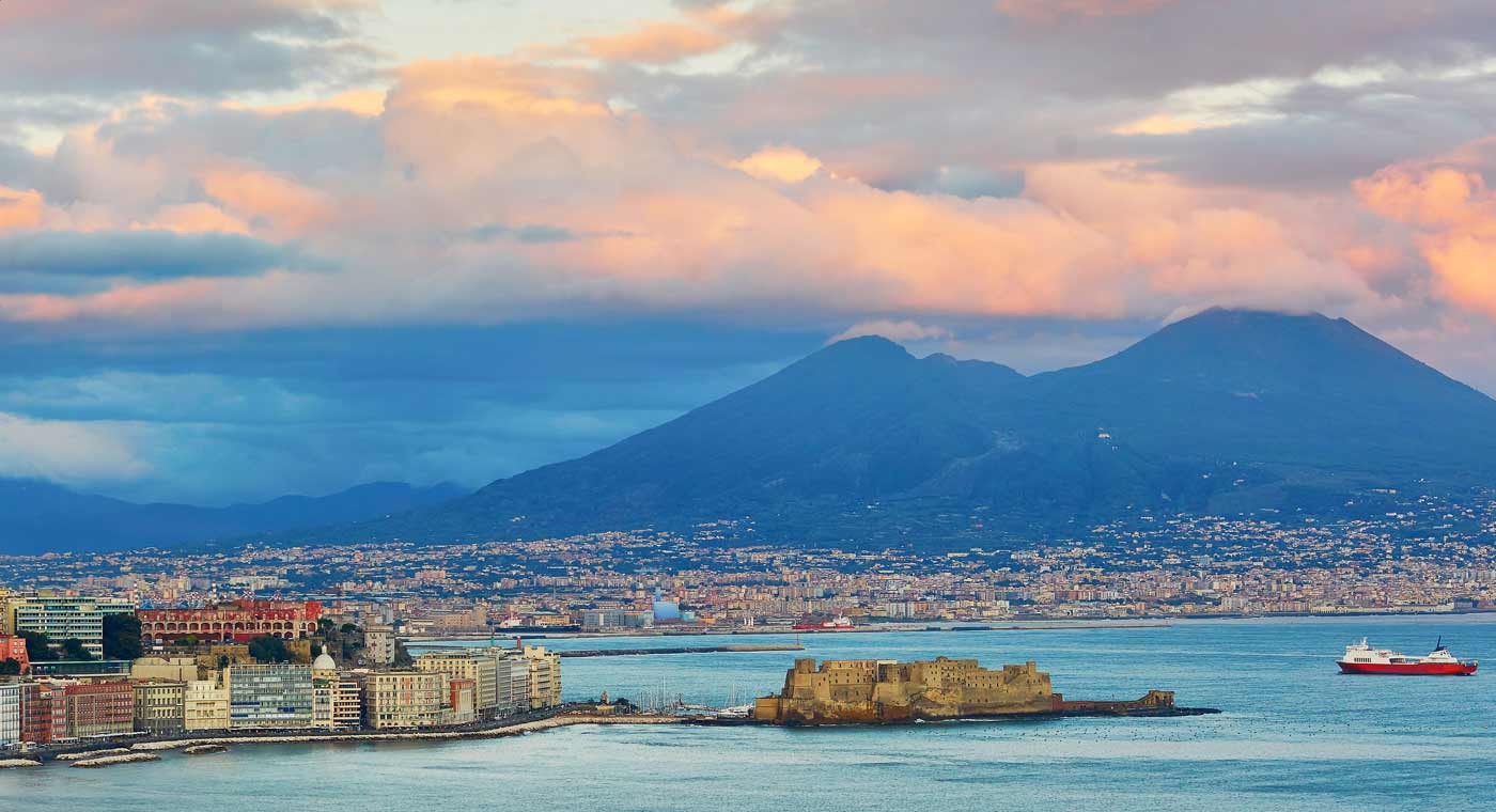 Nápoles y el Vesuvio
