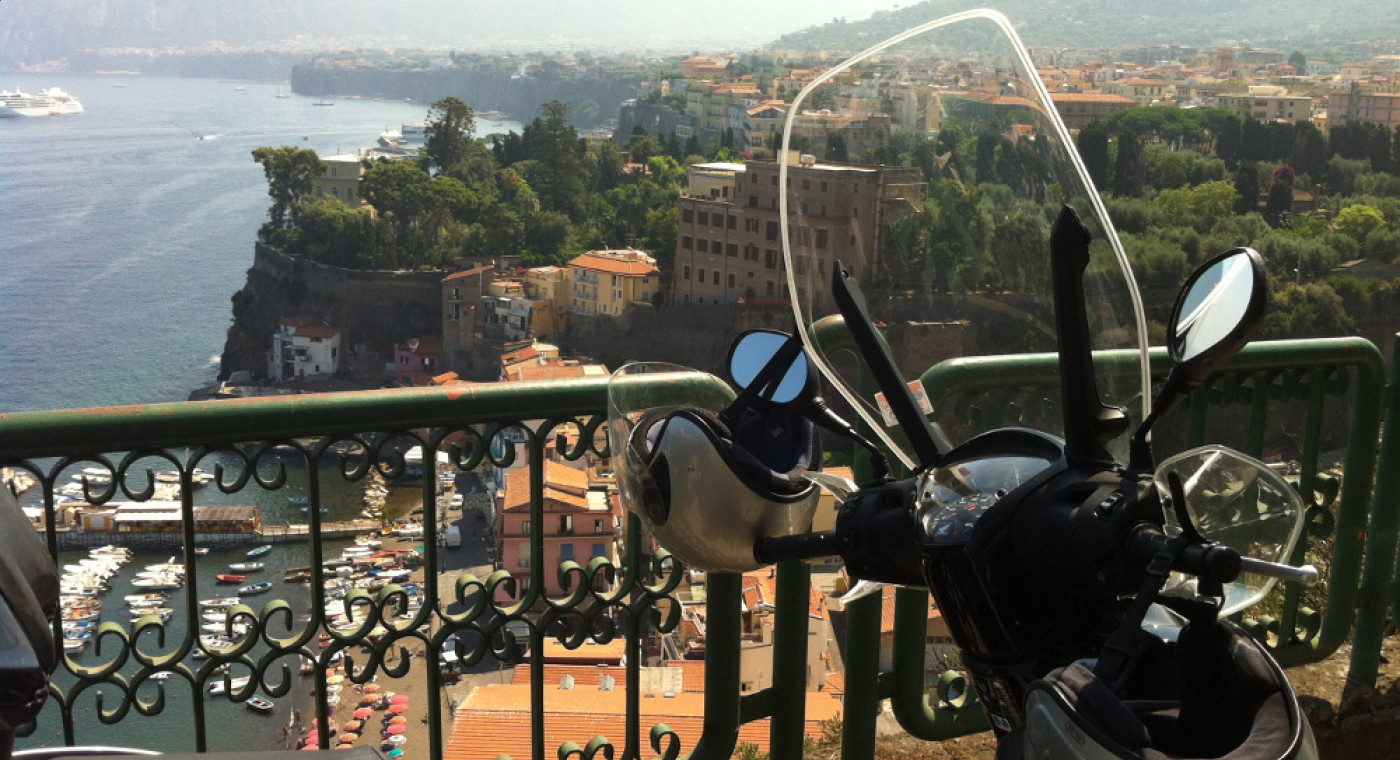 La côte amalfitaine en Vespa