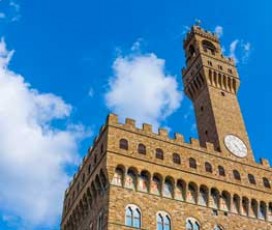 Acesso à Torre di Arnolfo e videoguia do Palácio Vecchio       