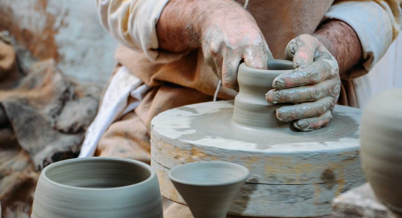 Excursion from Lecce: Craftsmanship in Puglia        