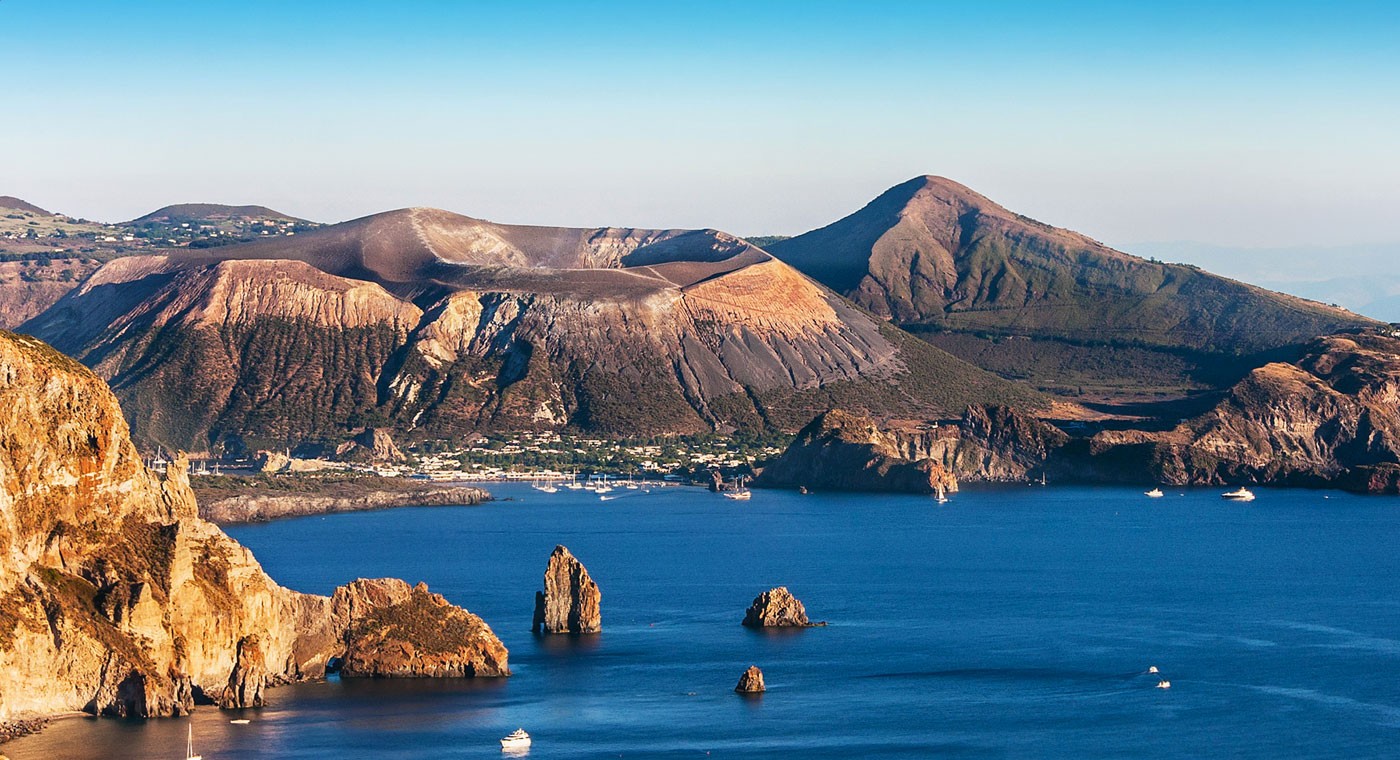 Tour das Ilhas Eolias: Ilha Vulcânica