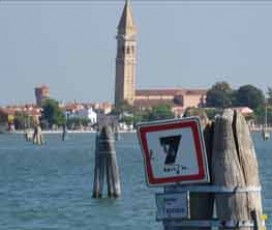 Half Day Tour in Traditional Venetian Sail Boat