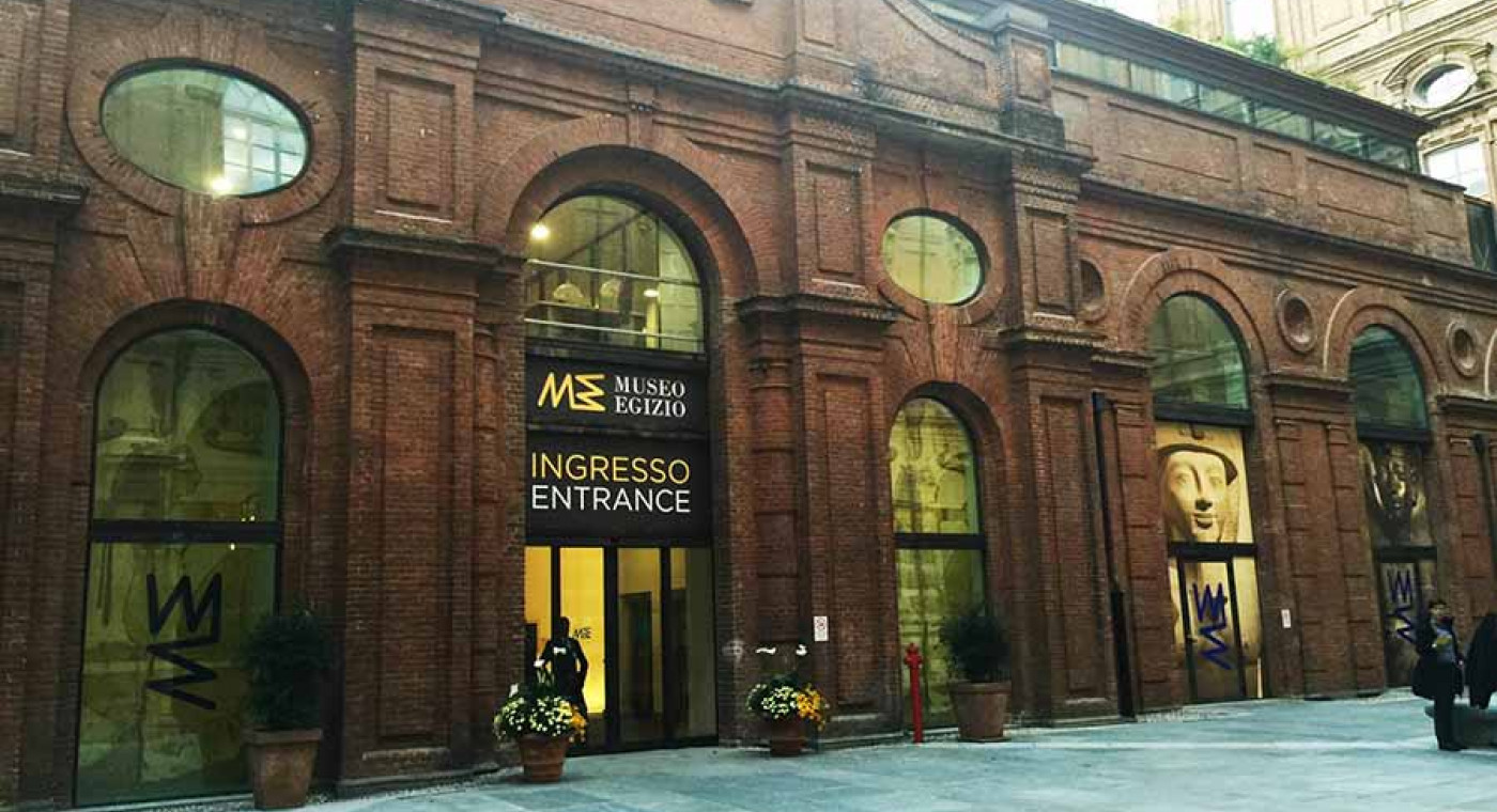 Guided by the Museum Egyptologist: Divine Powers and Magic Formulae        